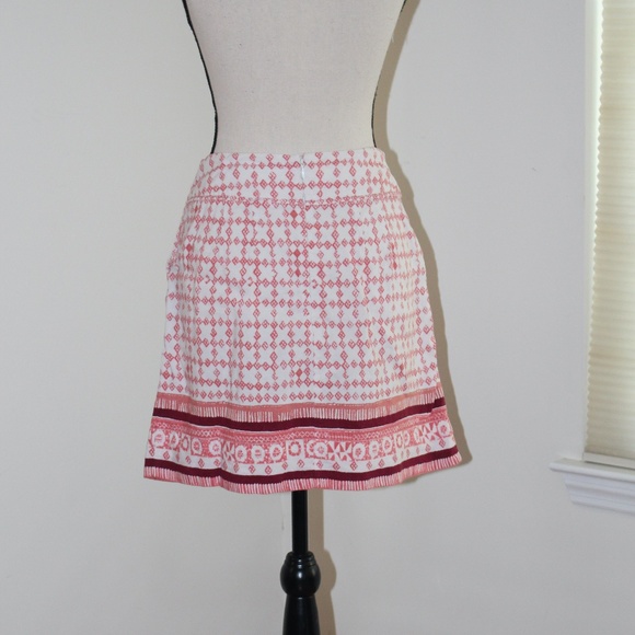 Ann Taylor LOFT,  skirt with slant pockets - Picture 2 of 8